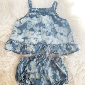 Baby girl crop top set